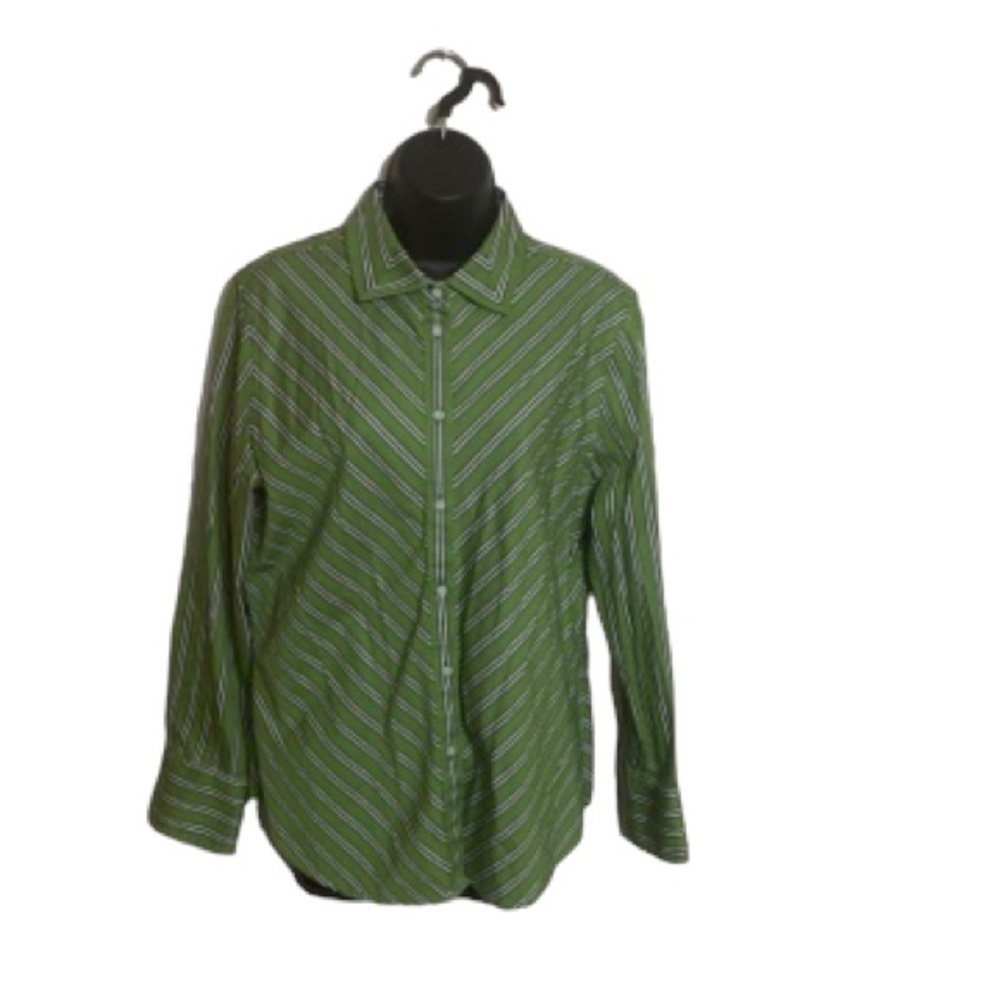 Jones New York signature ladies button down shirt size‎ large